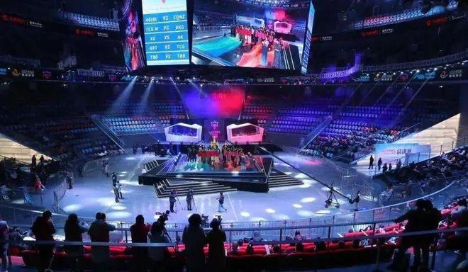 船整体的竞 船整体的竞