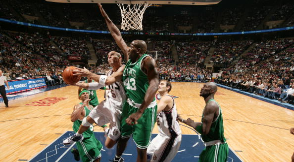 在胜利背后 在胜利背后